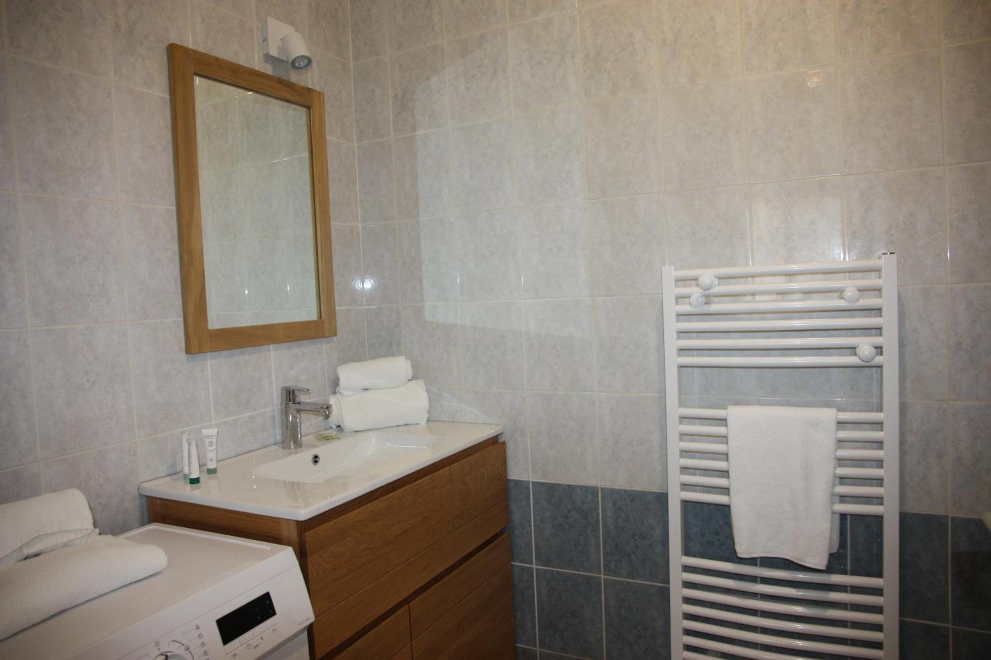 Resid'Spa Loire & Sevre - Appartement Rezé Екстериор снимка